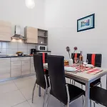 Romana And Tea Apartment Silo (Krk)