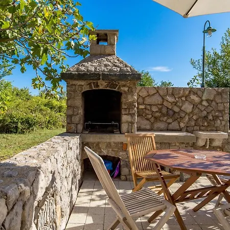 Apartment Romana And Tea