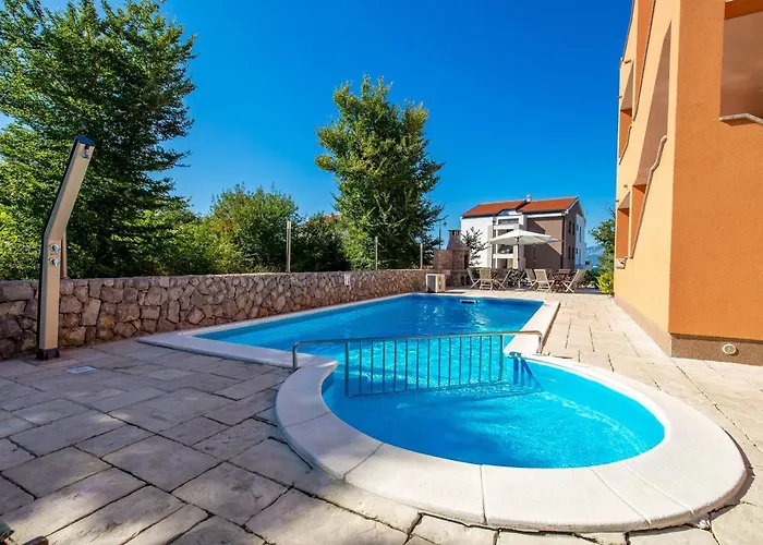 Romana And Tea * Šilo