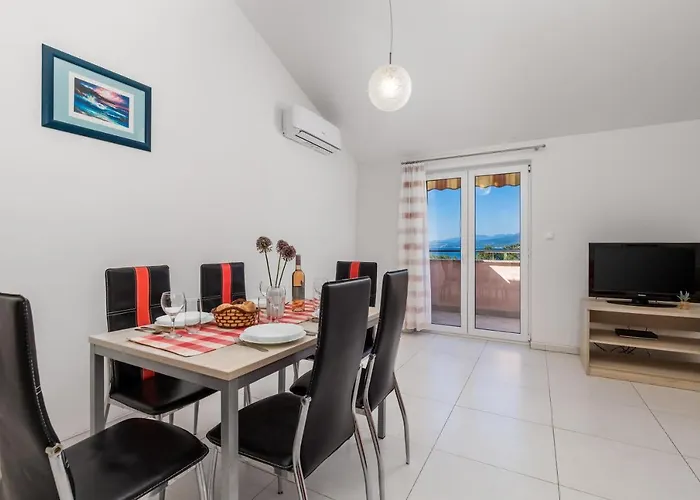 Daire Romana And Tea