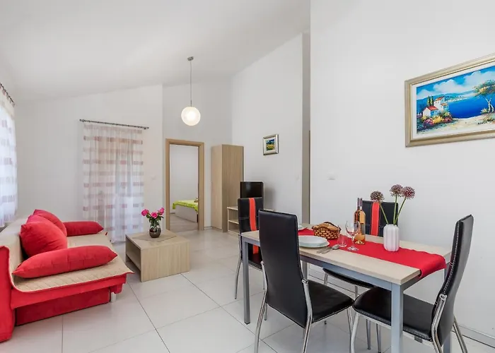 Daire Romana And Tea